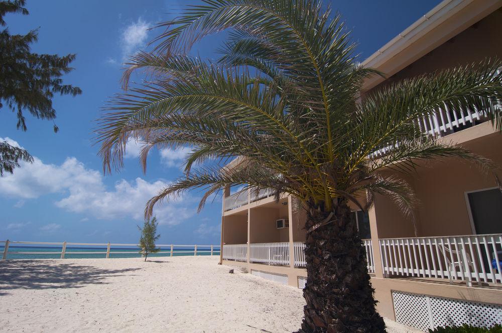 Bohio Dive Resort Cockburn Town Extérieur photo