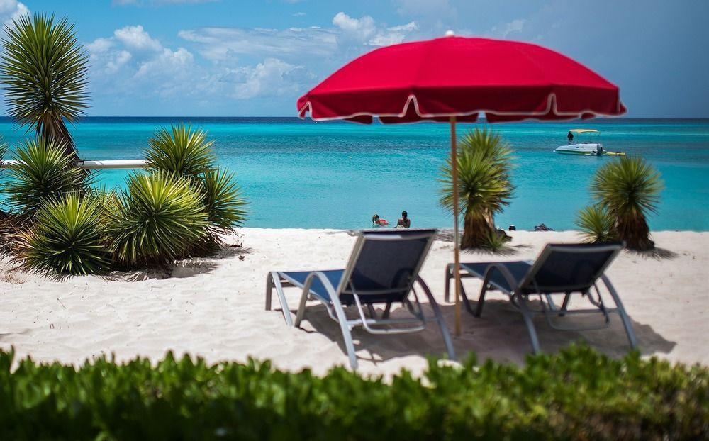 Bohio Dive Resort Cockburn Town Extérieur photo