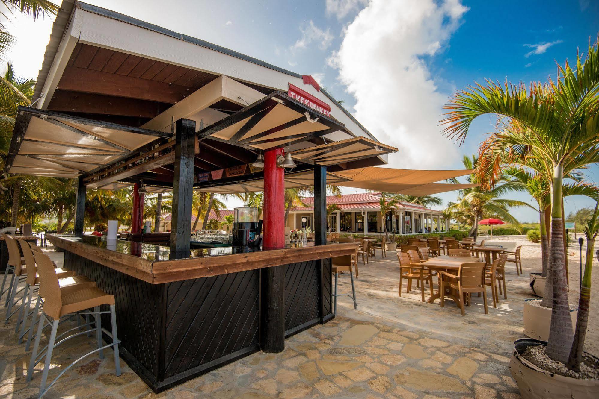 Bohio Dive Resort Cockburn Town Extérieur photo